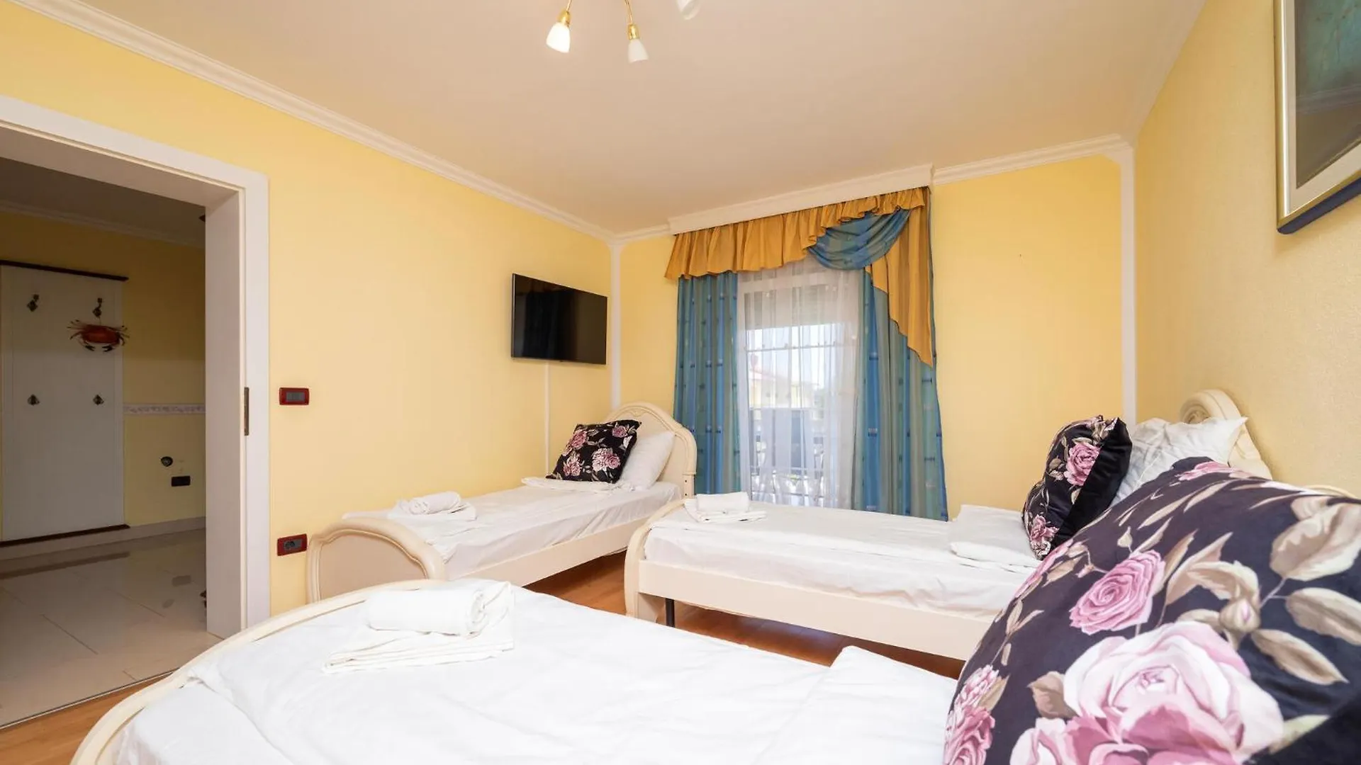 Beautiful Apartment In Labin With Wifi